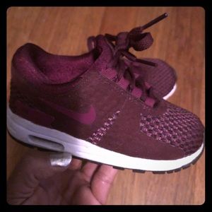 Toddler Girls Burgundy Wine Nike’s